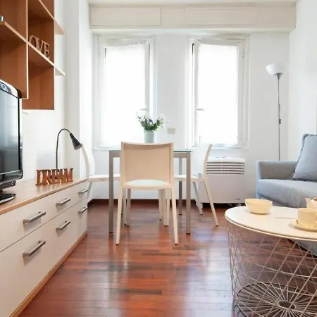Poggibonsi By Halldis Apartment