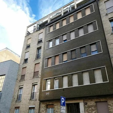 Poggibonsi By Halldis Apartment Milan